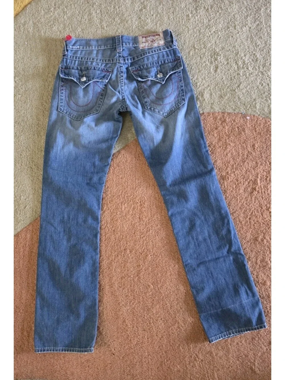 True Religion Mens Semi Distressed Jeans  Sz 30x32